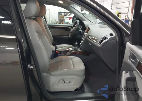 2015 Audi Q5 2.0T Premium z USA, uszkodzony, nr VIN WA1LFAFP2FA112169